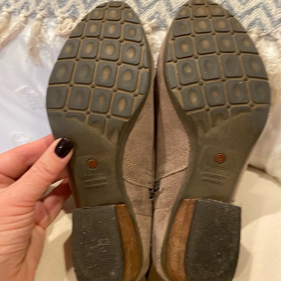 Blondo Waterproof Suede Ankle Booties – Taupe – Size 9.5M - Picture 8 of 9